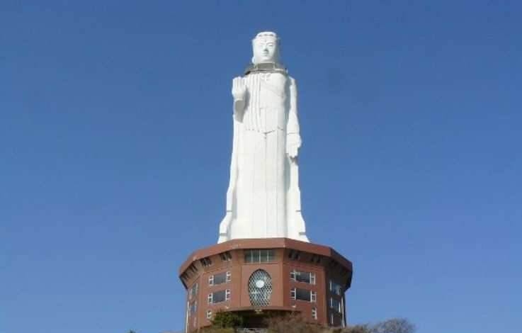 20 Tallest statues in the world 2023